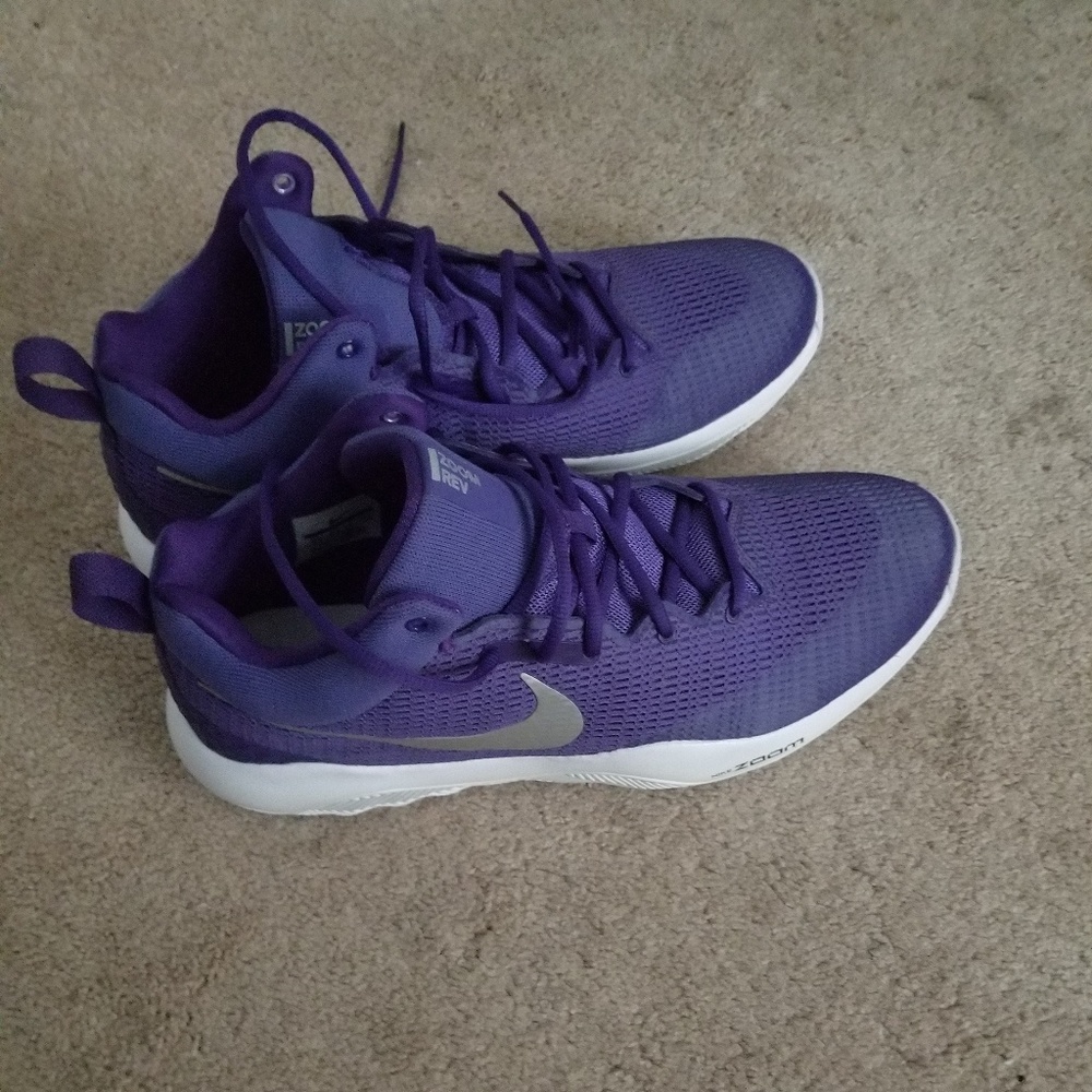 Nike Zoom Rev Basketball Shoes